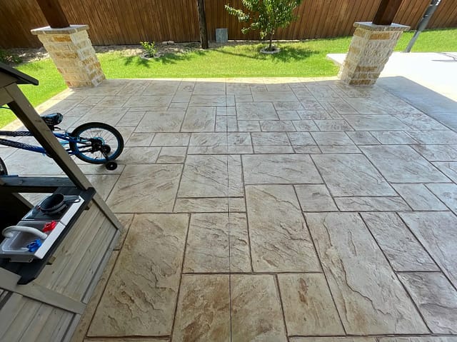 fixing cracked concrete patio
