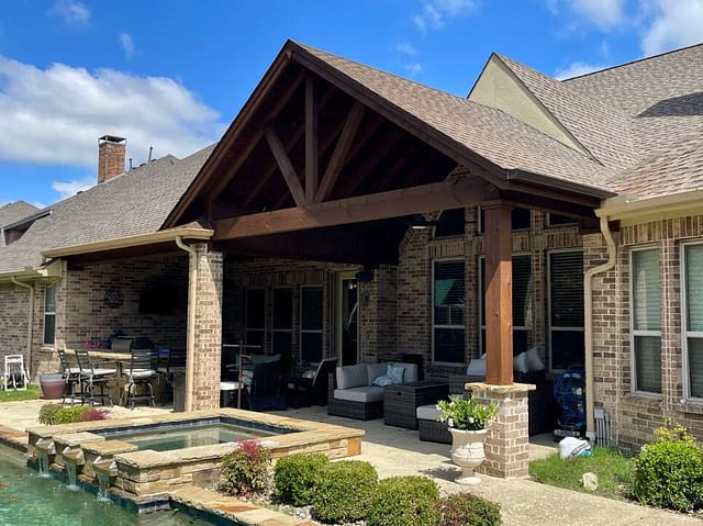 Build your long lasting outdoor space in North Texas, with Decathlon Construction.